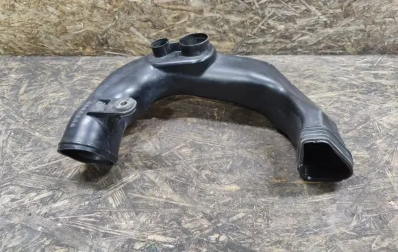 KIA Magentis Air intake duct part 282102G100