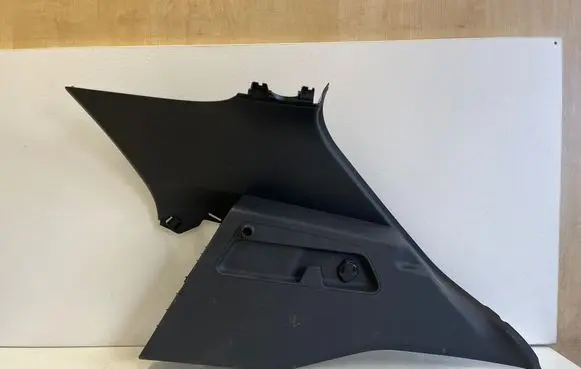 Cupra Born (D)pillar trim (top) 10A867288D