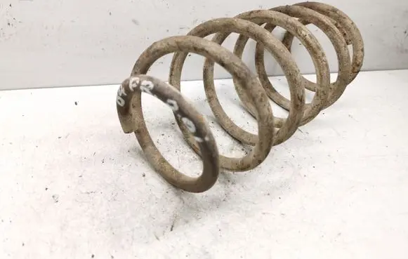 Audi 80 90 S2 B4 Front coil spring