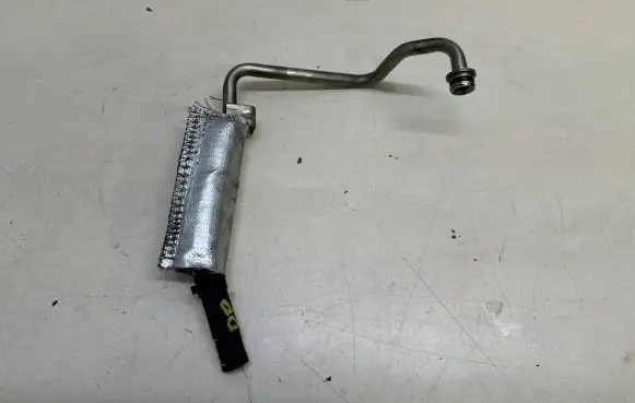 Audi A6 C7 Engine coolant pipe/hose 079145948H