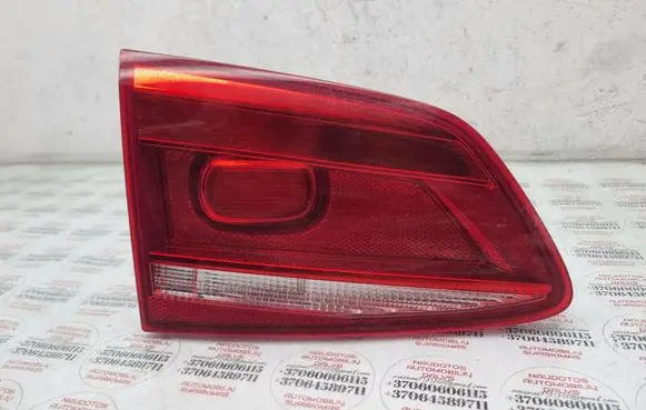 Volkswagen PASSAT B7 Tailgate rear/tail lights 3AF945093M