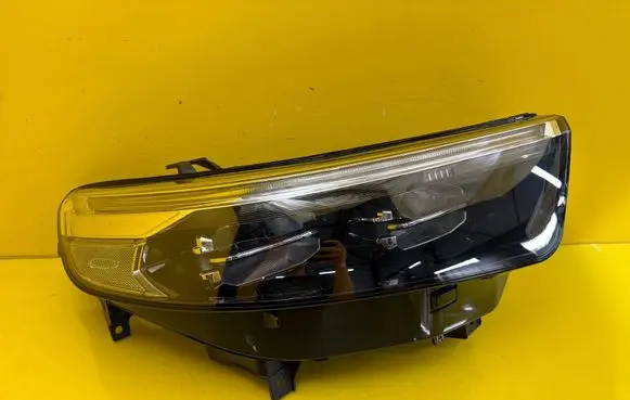 Ford Explorer VI Headlight/headlamp LB5B13W029GK