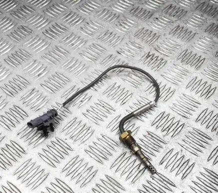 Volvo XC90 Oil temperature sensor 31430937