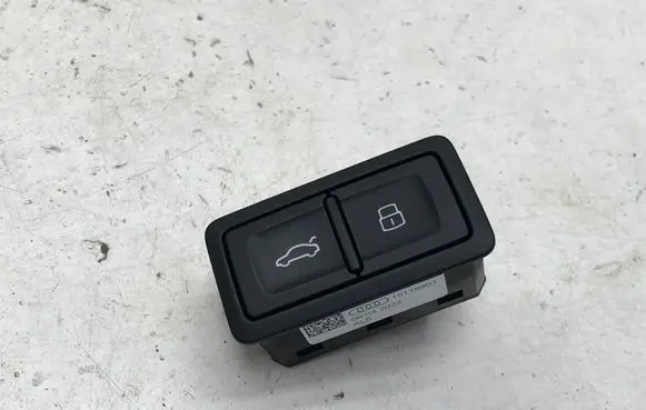 Audi Q4 e-tron Tailgate/boot open switch button 4G0959831D