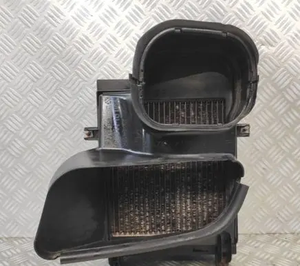 BMW X5 E70 Engine oil radiator 17117586544 21970010