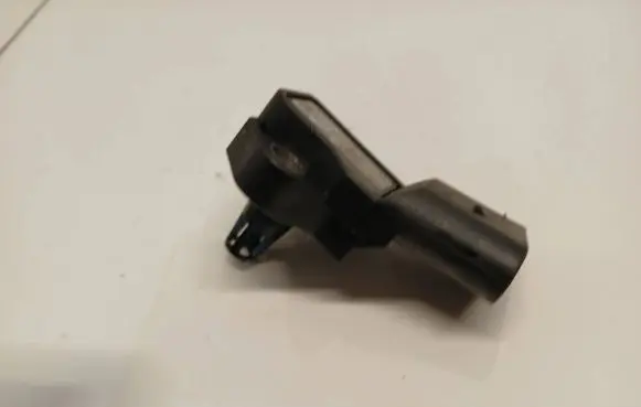 Audi Q7 4L Air pressure sensor 038906051C 0281002401