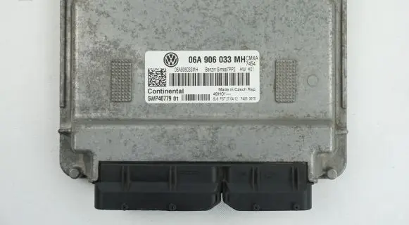 Volkswagen Golf VI Engine control unit/module 06A906033MH 5WP4077901