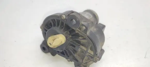 Volvo V40 Intake manifold 31293737