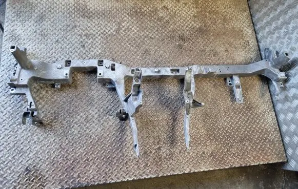 Volvo XC60 Dashboard cross member/frame bar 32244009
