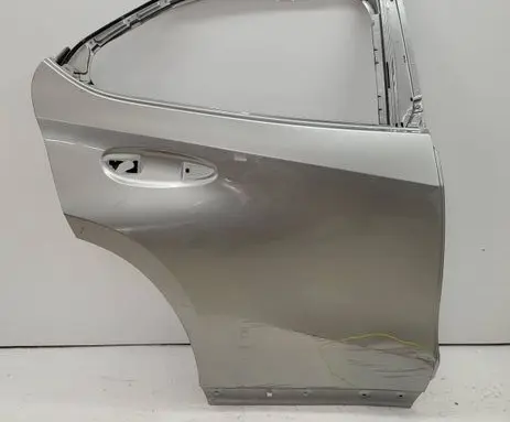 Lexus UX Rear door
