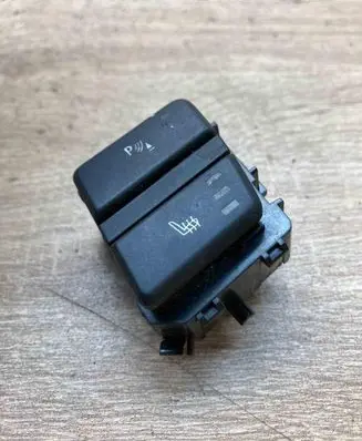 BMW 5 E60 E61 Seat heating switch 9159077 502299