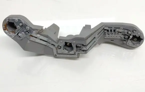 Toyota Avensis T250 Tail light bulb cover holder