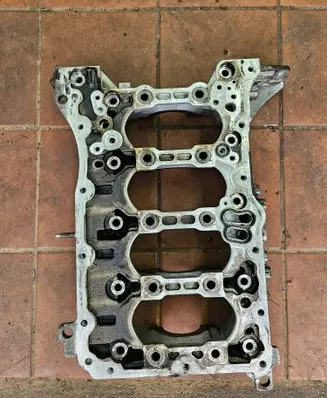 Opel Astra K Engine block 55569916gc