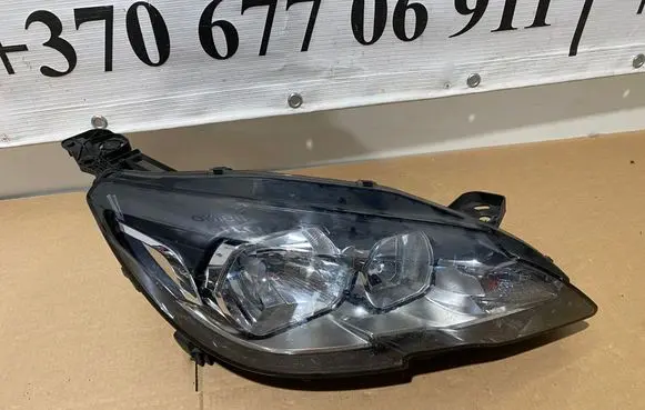 Peugeot 308 Headlight/headlamp 9677522980