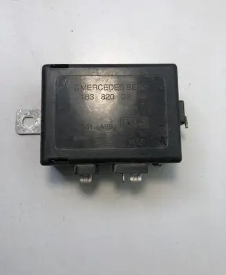 Mercedes-Benz ML W163 Aerial antenna amplifier 1638200289