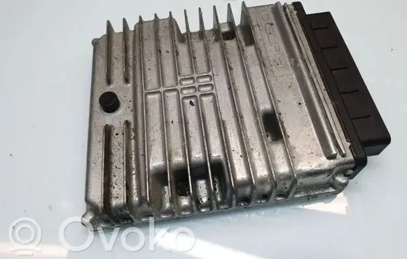 Ford Mondeo Mk III Engine control unit/module R0411C048A 28044226 6S7112A650EA