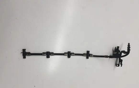 Fuel return line/hose