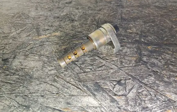 Renault Laguna II Camshaft vanos timing valve 108674 A32
