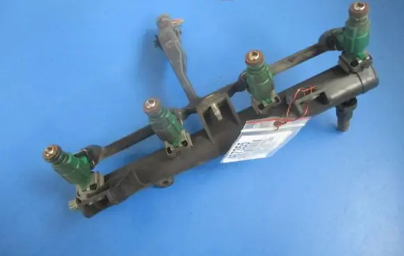 Peugeot 206 CC Fuel main line pipe 9628982980D