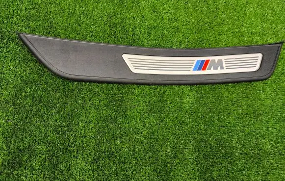 BMW 5 F10 F11 Rear sill trim cover 8050052