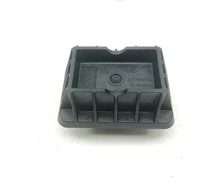 BMW 3 E90 E91 Jacking socket point 7123311 51717123311