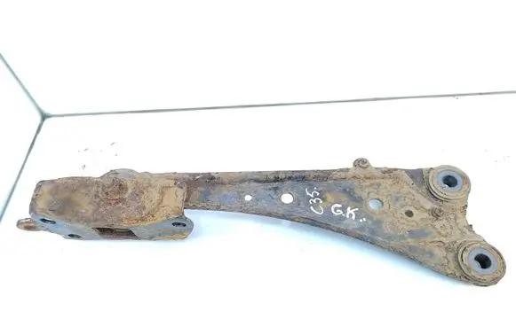 Toyota RAV 4 (XA30) Rear control arm