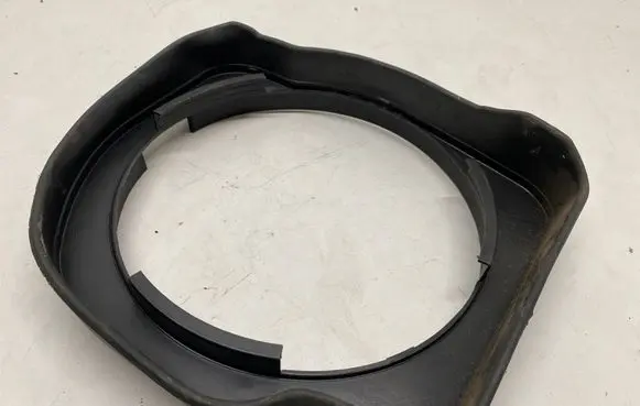 Volkswagen Touareg I Front door speaker cover trim 7L6035218