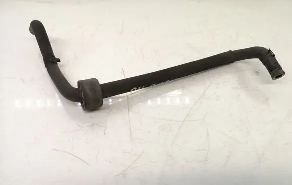 Volkswagen Golf V Engine coolant pipe/hose