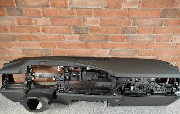 BMW i5 G60 Dashboard 9638317 9638323