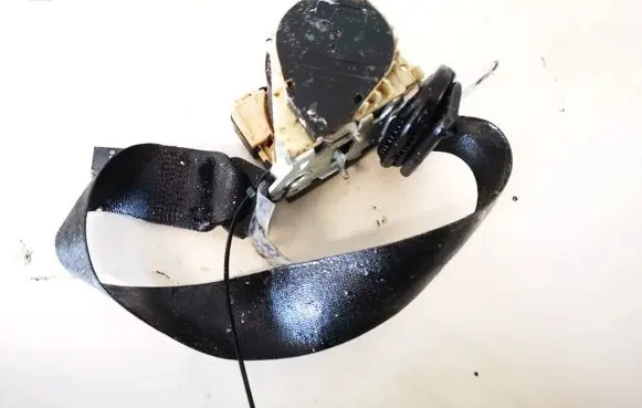 Opel Astra G Rear seatbelt 90560642