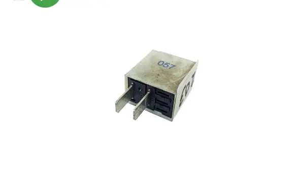 Mercedes-Benz C W203 Other relay A0005461366 93331800