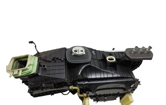 BMW 6 F12 F13 Interior heater climate box assembly 9197019 0448873 11611611