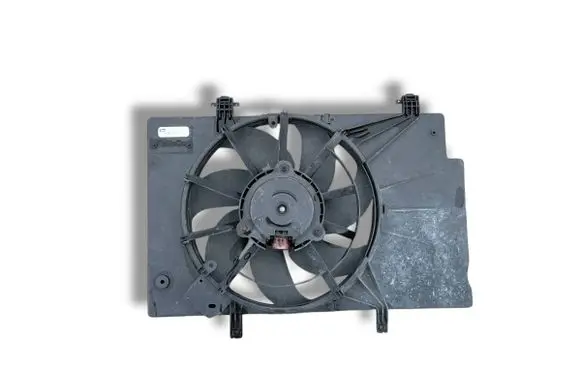 Ford Fiesta Radiator set 8V518C607AF