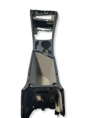 Volkswagen Jetta VII Other center console (tunnel) element 1507349 17B863241N82V