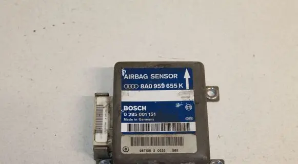 Audi A8 S8 D2 4D Airbag control unit/module 8A0959655K 0285001151