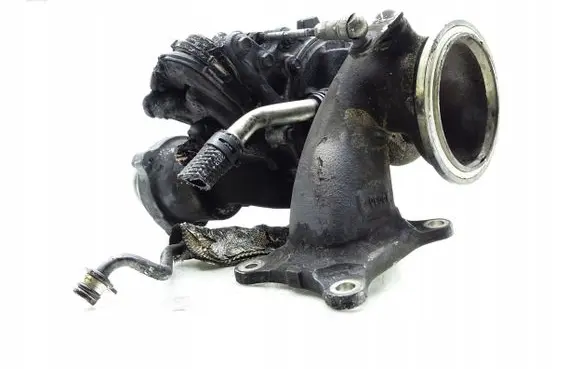 Volkswagen Golf VIII Turbo 06Q145702B