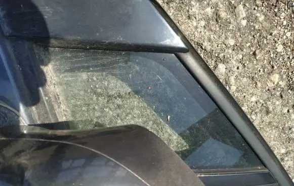 Renault Vel Satis Front door vent window glass four-door 