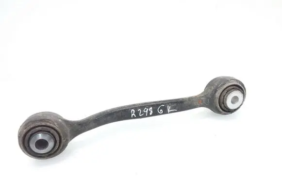 Rear control arm