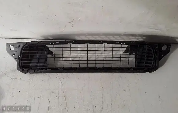 Dacia Duster Front grill 622540008R