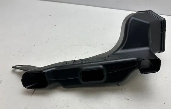 Audi A3 S3 8V Cabin air duct channel 8V1819151
