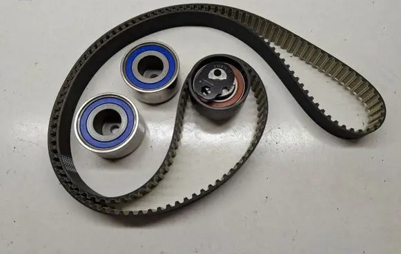 Land Rover Range Rover Sport L320 Timing belt KTB399 LR016655 C2C24828