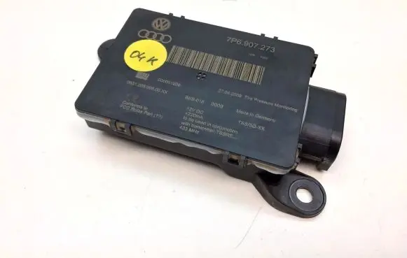 Volkswagen Touareg II Tire pressure control unit 7P0907273