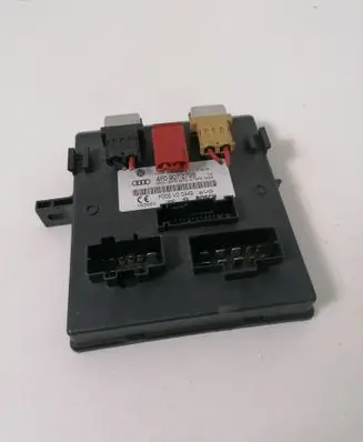 Audi A6 S6 C6 4F Comfort/convenience module 4F0907279B