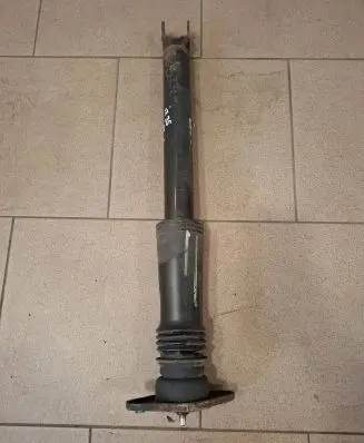 Hyundai ix35 Rear shock absorber/damper 55311-3U010