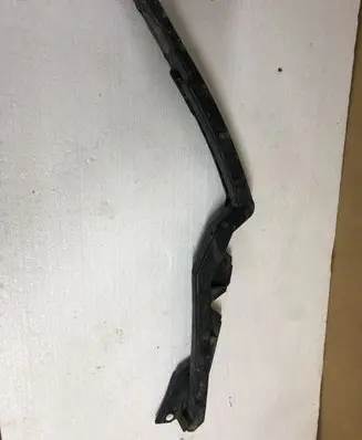 Skoda Octavia Mk2 (1Z) Front bumper mounting bracket OEM