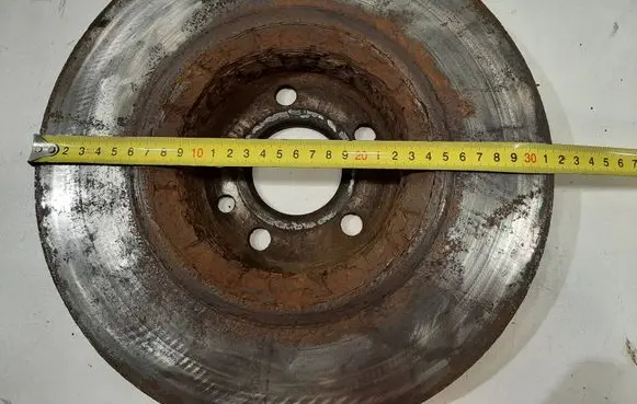 Volvo V70 Front brake disc