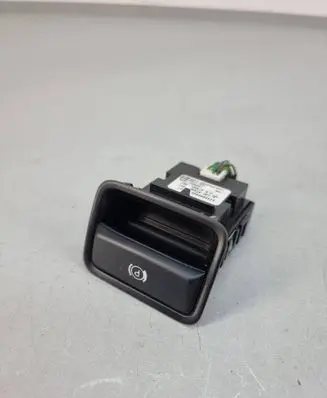 Mercedes-Benz A W176 Hand parking brake switch A2469050451