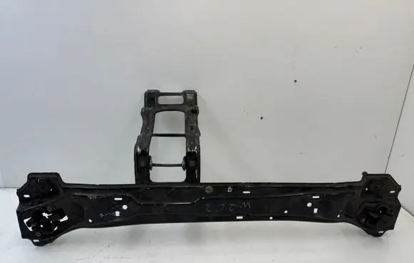 Mercedes-Benz C AMG W203 Other engine bay part A2038800060