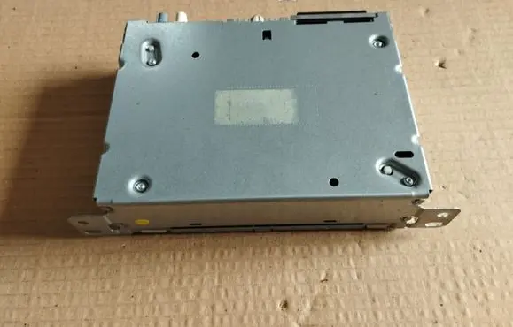 Peugeot 2008 I Sound amplifier 9806730180