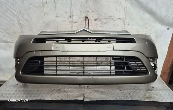 Citroen C4 Grand Picasso Front bumper 9654196177 9654198680 9687926177